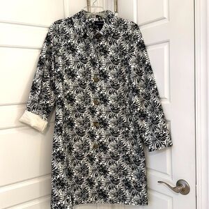 NWT LANDS END NAVY FLORAL SUNSHOWER COAT